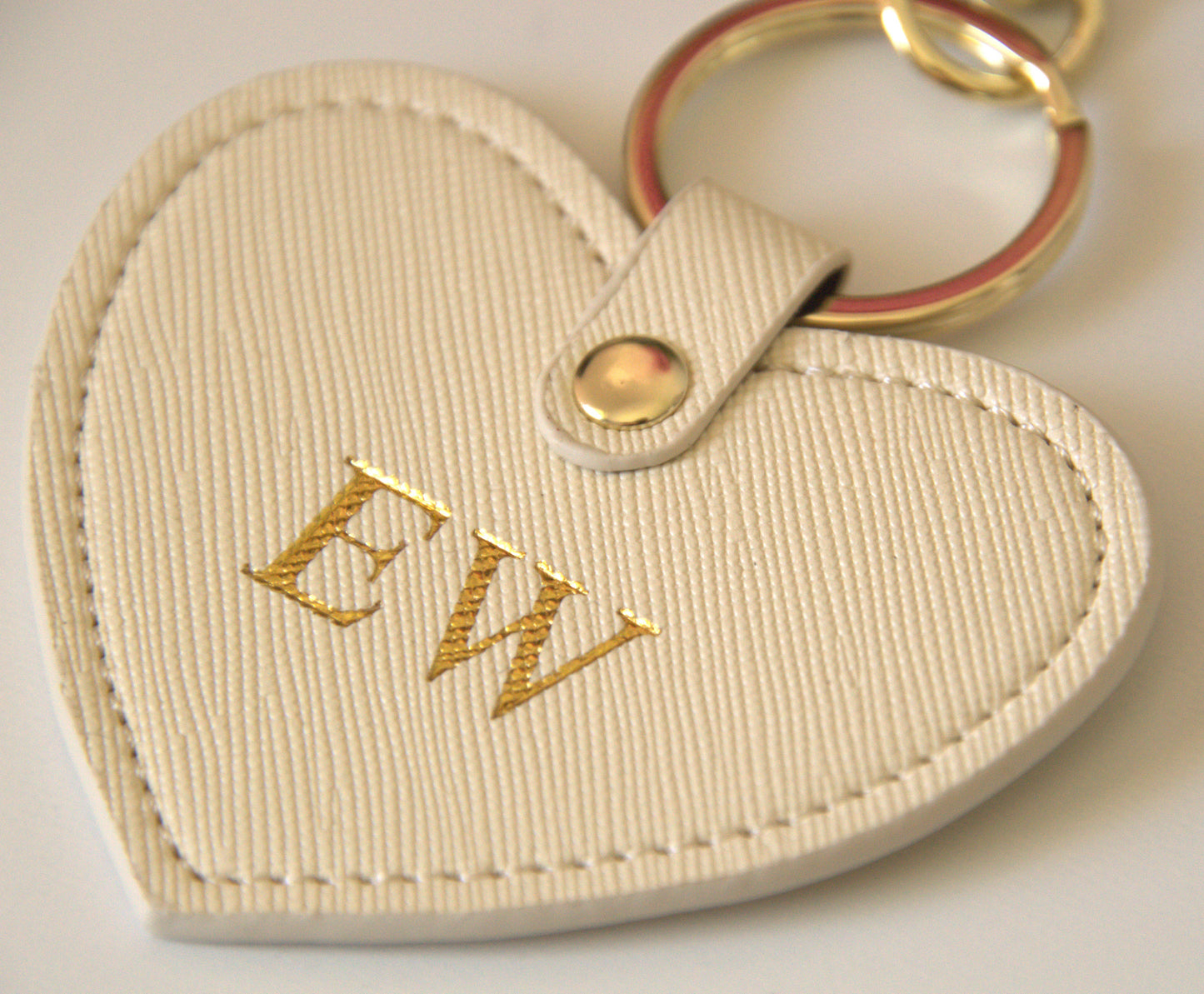MONOGRAMMED HEART IVORY LEATHER KEYRING