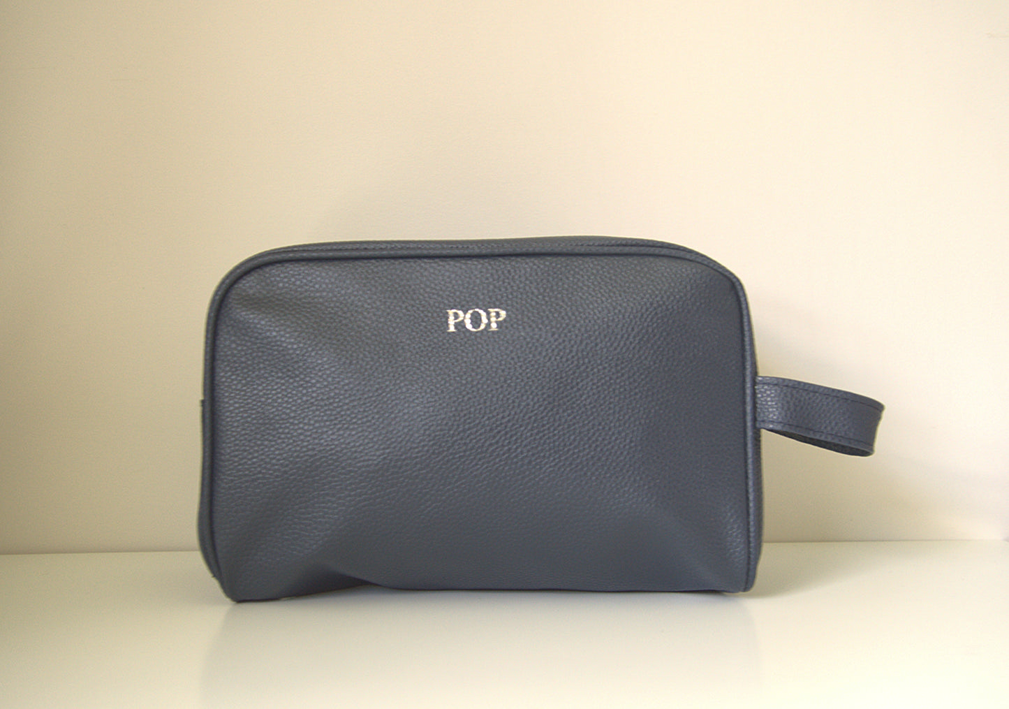 MENS NAVY PERSONAILISED TOILETRY TRAVEL BAG
