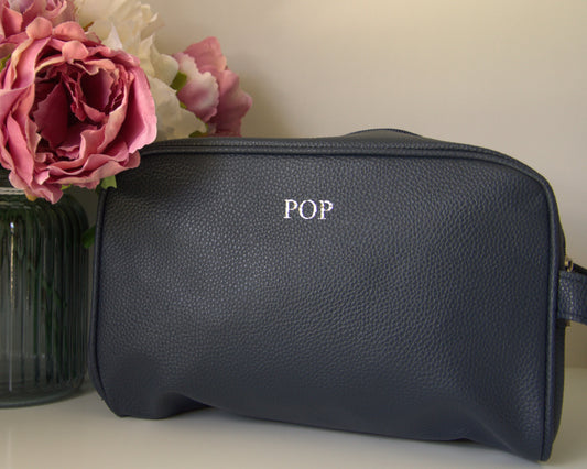 MENS NAVY PERSONAILISED TOILETRY TRAVEL BAG